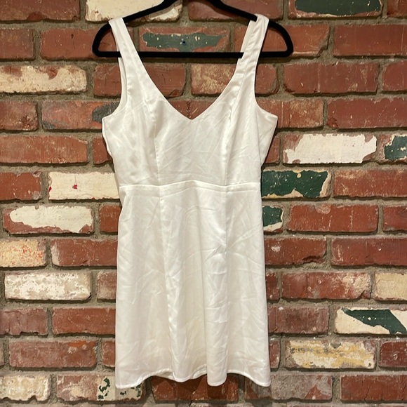 Show Me Your Mumu white satin dress size small New - Picture 1 of 8